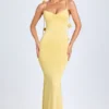 Aldona Slinky Jersey jurk met bloemenapplicatie in pastelgeel