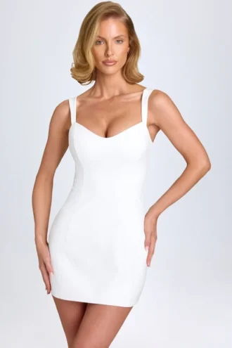 Amaria micro-minijurk met sweetheart-hals in wit