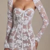 Andreia minijurk met korset en kanten details in wit