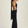 Anneka maxi-jurk met halternek en sjaaldetails in zwart