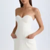 Arta strapless gestructureerde tulpvormige minijurk in vanille
