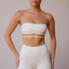 Bandeau-bh met gekruiste bandjes in zacht wit
