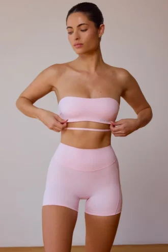 Bandeau-bh met gekruiste bandjes in zachtroze