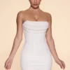 Basel versierde strapless mini-jurk met cowl-hals in ivoor