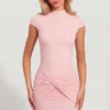 Blair jersey minijurk met col en gerimpelde rug in roze