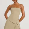 Bruna geweven twill wikkeljurk met plooien in taupe