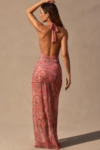 Caicos maxi-jurk met uitsnijdingen en halternek in paisleyprint