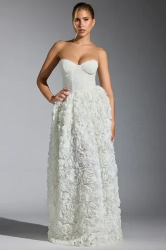 Camellia versierde corsetjurk met bloemenapplicaties in wit