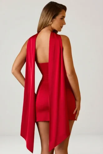 Camila strapless A-lijn minijurk met sjaaldetail in scharlakenrood