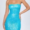 Cassidy versierde bandeau-minijurk in turquoise