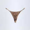 Cebu string-bikinibroekje met charm-detail in slangenprint