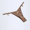 Cebu string-bikinibroekje met charm-detail in slangenprint