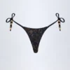 Cebu stringbikini met charm-detail in zwart