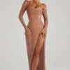 Champel versierde maxi-jurk met col in nude