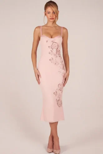 Cherelle versierde Peekaboo-midaxi-jurk met gerimpelde zoom in roze