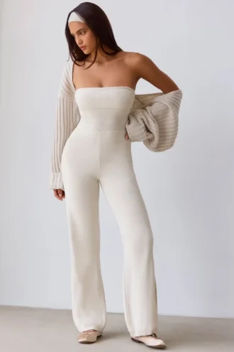 Chunky gebreide bandeau jumpsuit met uitlopende pijpen in crème