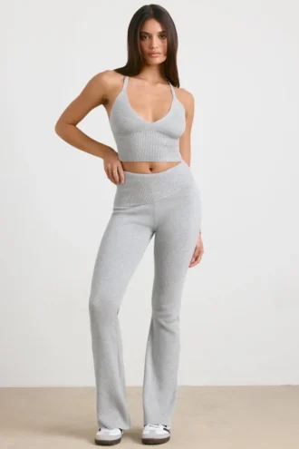 Chunky gebreide broek met omgeslagen pijpen en uitlopende pijpen in grijs gemêleerd