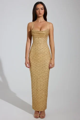 Constance versierde maxi-jurk met col en lage rug in goud