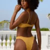 Crinkle Badmode Hipster-bikinibroekje in Marigold