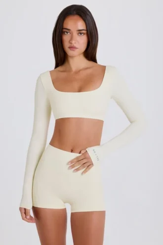 Crop top met lange mouwen in crème