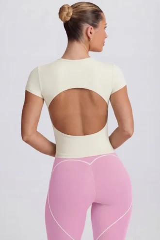 Cut-out longline T-shirt in crème
