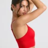 Define Luxe sportbeha met V-hals in rood