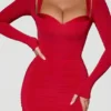 Deliana gelaagde midi-jurk met ruche-details en bh-details in rood