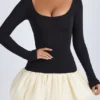 Delphi Modal minijurk met ronde hals, verlaagde taille en bolle zoom in vanille