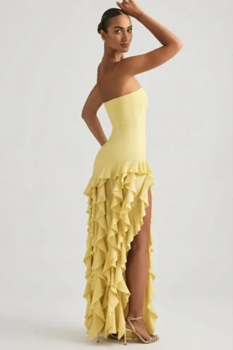 Diletta strapless jurk met ruches in pastelgeel