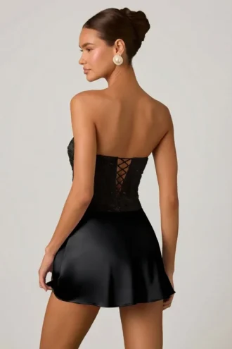 Eden versierde gedrapeerde strapless A-lijn minijurk in zwart
