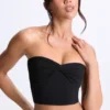 Edie Modal Twist-Front Bandeau Top in zwart
