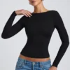 Elli Modal top met hoge hals, lange mouwen en open rug in zwart