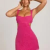 Emilion versierde mini-jurk met uitsnijdingen in fuchsia