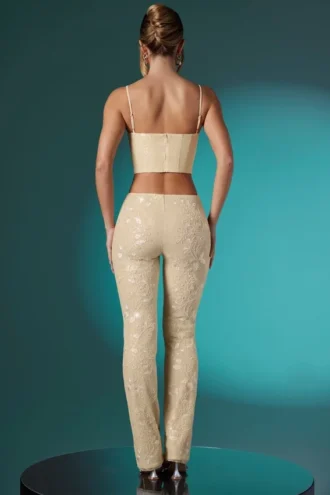 Fallon Petite versierde kanten broek met lage taille in ivoor