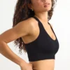 FlexiRib Racerback-sportbeha in zwart