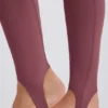 Foldover Mid-Rise Stirrup-legging in Acai