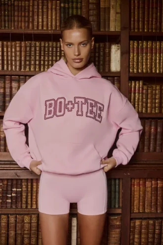 Geborduurde oversized hoodie in poederroze