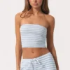 Geribde jersey bandeau-top met blauwe strepen