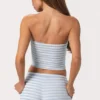 Geribde jersey bandeau-top met blauwe strepen