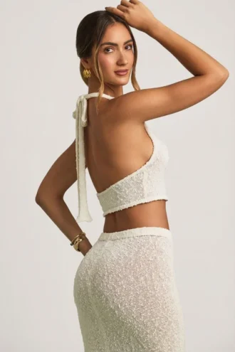 Gianna Bouclé halternek crop top in wit