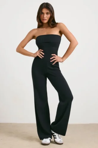 Grof gebreide bandeau-Jumpsuit met uitlopende pijpen in zwart