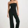 Grof gebreide bandeau-Jumpsuit met uitlopende pijpen in zwart