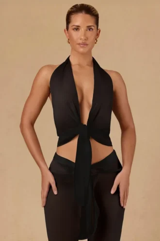 Harbour crop top met strik aan de voorkant en halternek in zwart