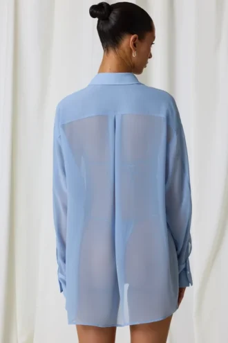 Hiva oversized shirt met parelversiering in hemelsblauw