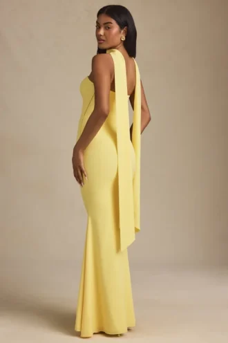 Imogene strapless jurk met sjaaldetail in pastelgeel