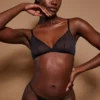 Intimates Soft Mesh enkellaagse driehoekige beha in zwart