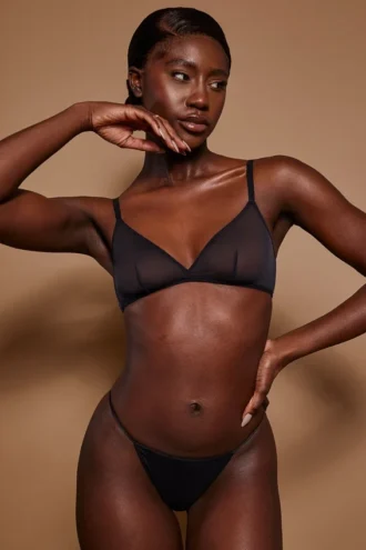 Intimates Soft Mesh String Bikini in zwart