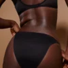 Intimates Soft Mesh enkellaagse driehoekige beha in zwart