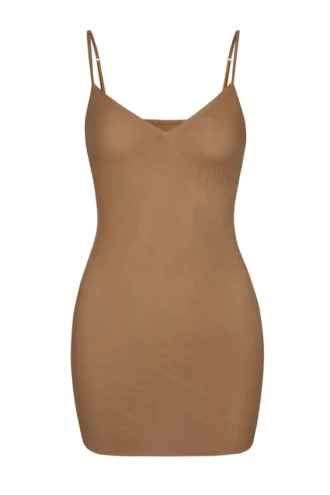Intimates Soft Mesh V-hals mini-slipjurk in amandel