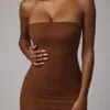 Intimates Soft Sheer-Mesh Bandeau Mini Slip Jurk in Mocha